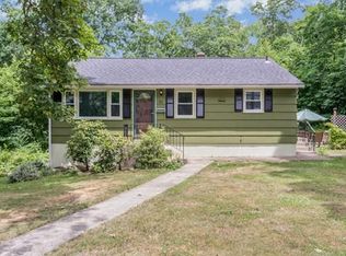31 Woodland St, Millbury, MA 01527