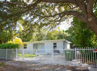546 NE 128th St, North Miami, FL 33161