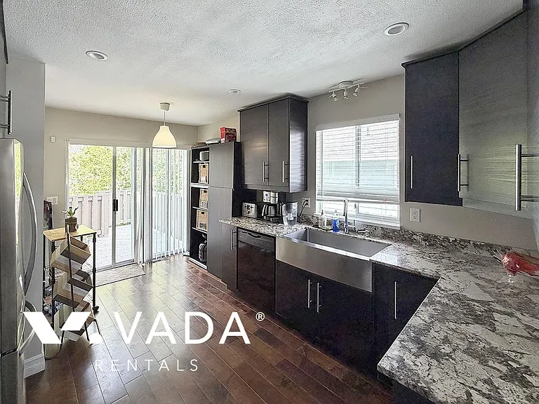 22471 Streng Ave — Photo 4
