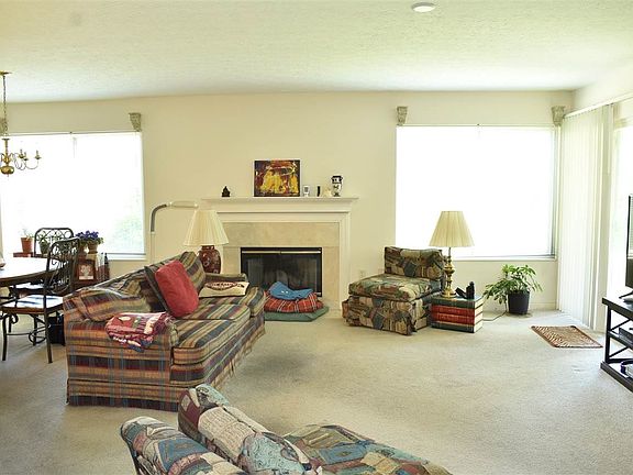 4th image of 1456 Taramore Dr #11-104