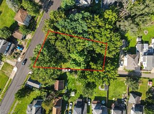 Walnut Rd SW, Massillon, OH 44647