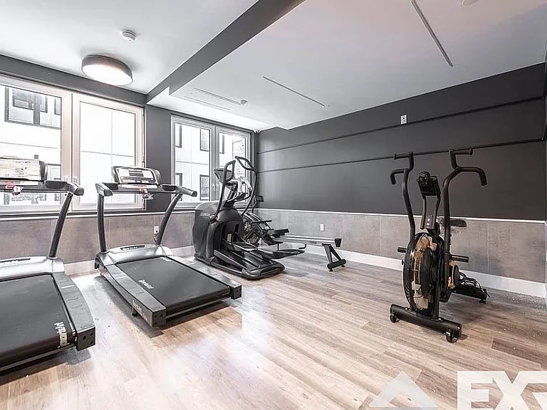 1634 Church Ave #206 — Photo 9