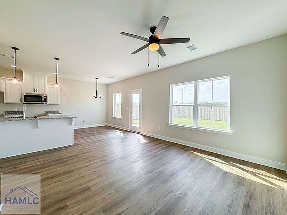 4th image of 169 Hamilton Dr