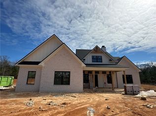 368 Lee Road 346, Salem, AL 36874