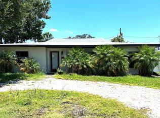 3811 Huntington St NE, Saint Petersburg, FL 33703
