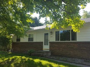 4468 Chesterfield Blvd NW, Grand Rapids, MI 49534