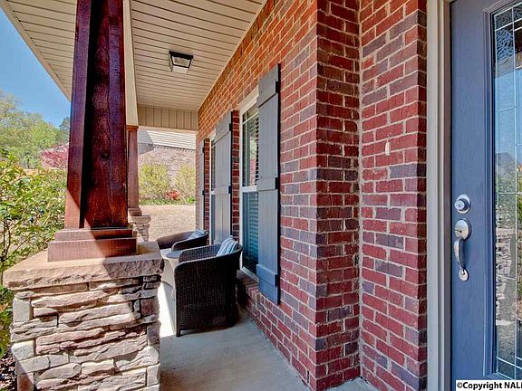 5th image of 2904 Old Barn Cir SE