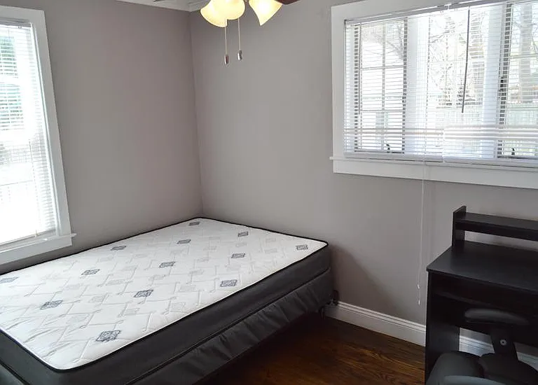 244 Harriette Ave — Photo 10