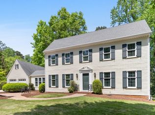 1634 Huntingdon Trl, Sandy Springs, GA 30350