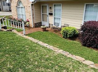 206 Cedarwood Ln, Thomaston, GA 30286