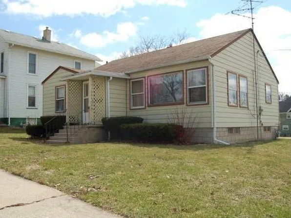 509 W Mason St, Polo, IL 61064