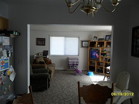 4th image of 447 Illinois St