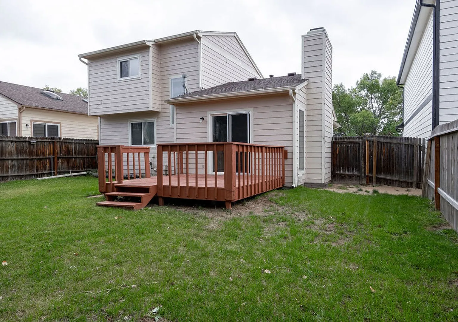 Briargate 3-Bedroom, 3 bath, 2 car garage! — Photo 3