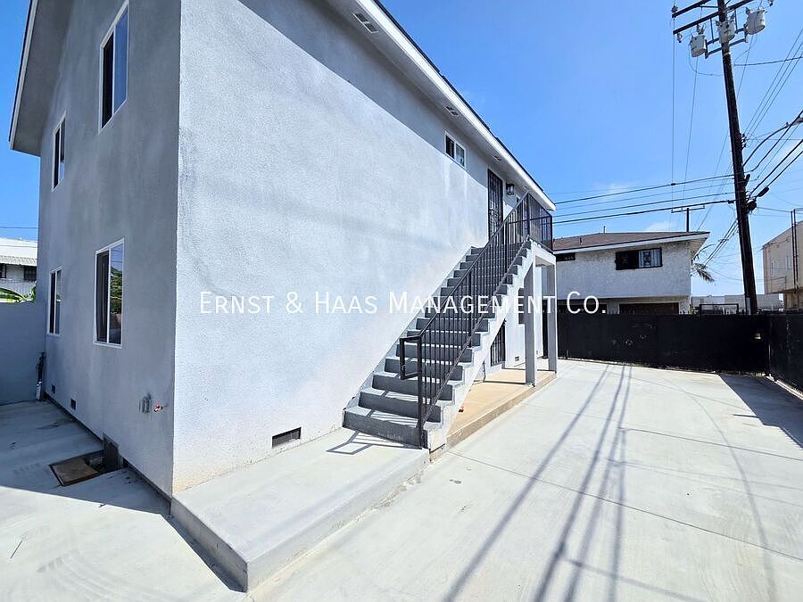 1st image of 1322 Lewis Ave #A
