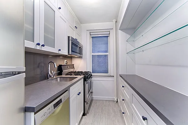 Sold by Halstead Real Estate | media 3