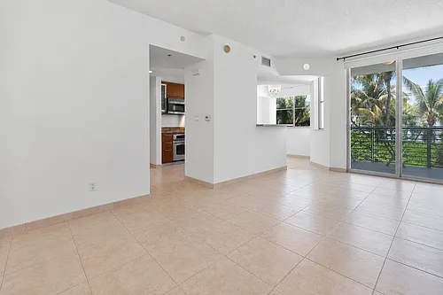 110 Washington Ave Photo 1