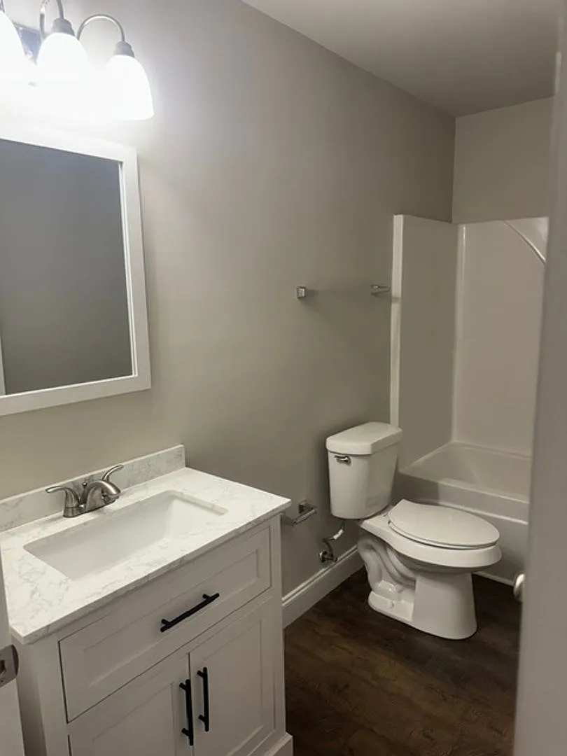 385 Virginia Street — Photo 4