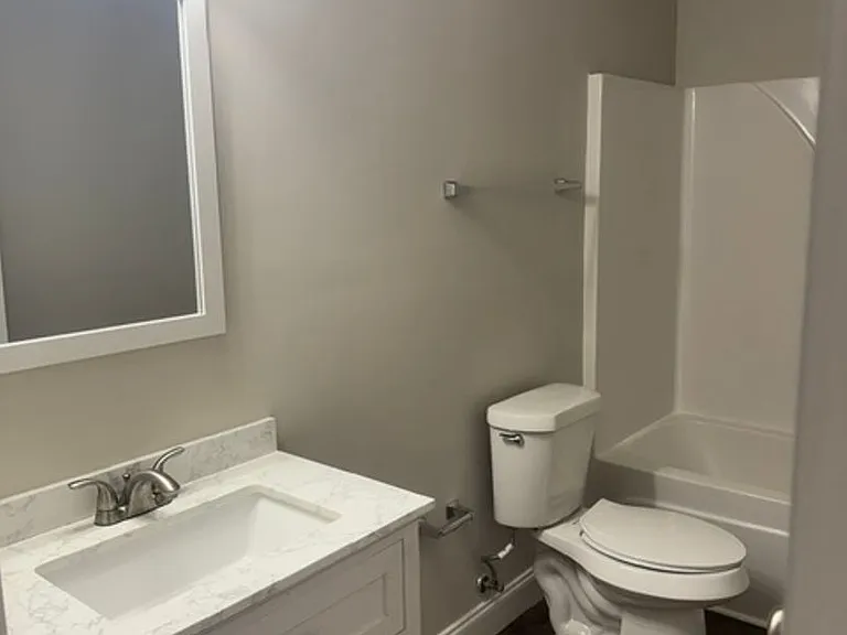 385 Virginia Street — Photo 4