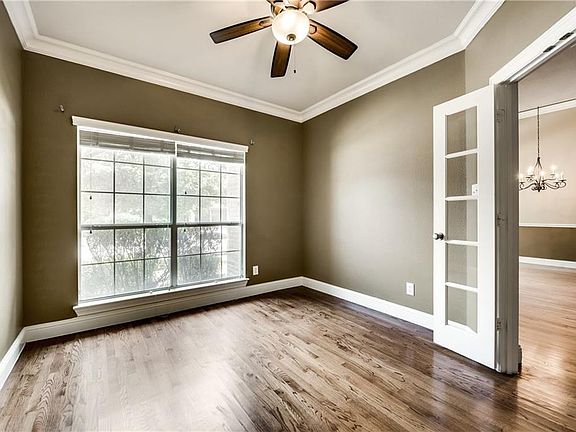 3rd image of 6959 Seabreeze Dr