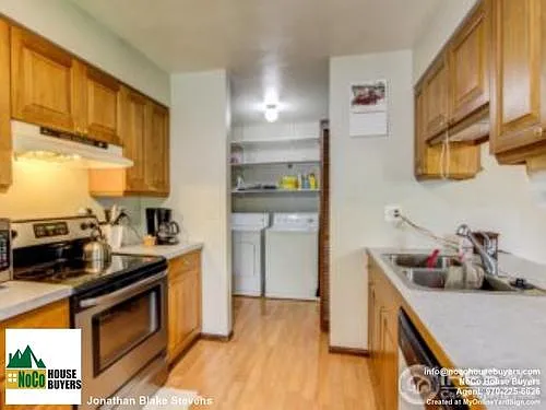 412 Orion Ct — Photo 9