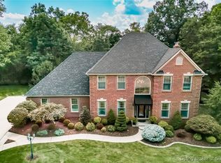 1706 Oak Grove Dr, New Albany, IN 47150