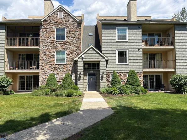 801 Deer Run, East Norriton, PA 19403