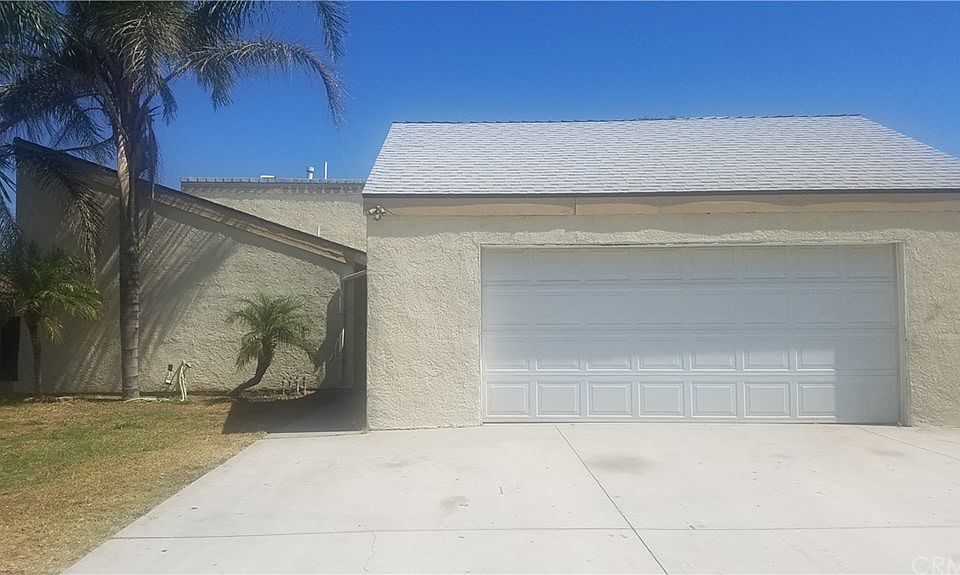 1st image of 16134 Upland Ave