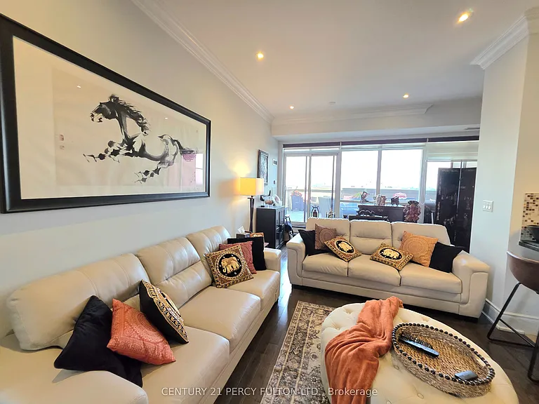 133 Wynford Dr #Penthouse 104 — Photo 8