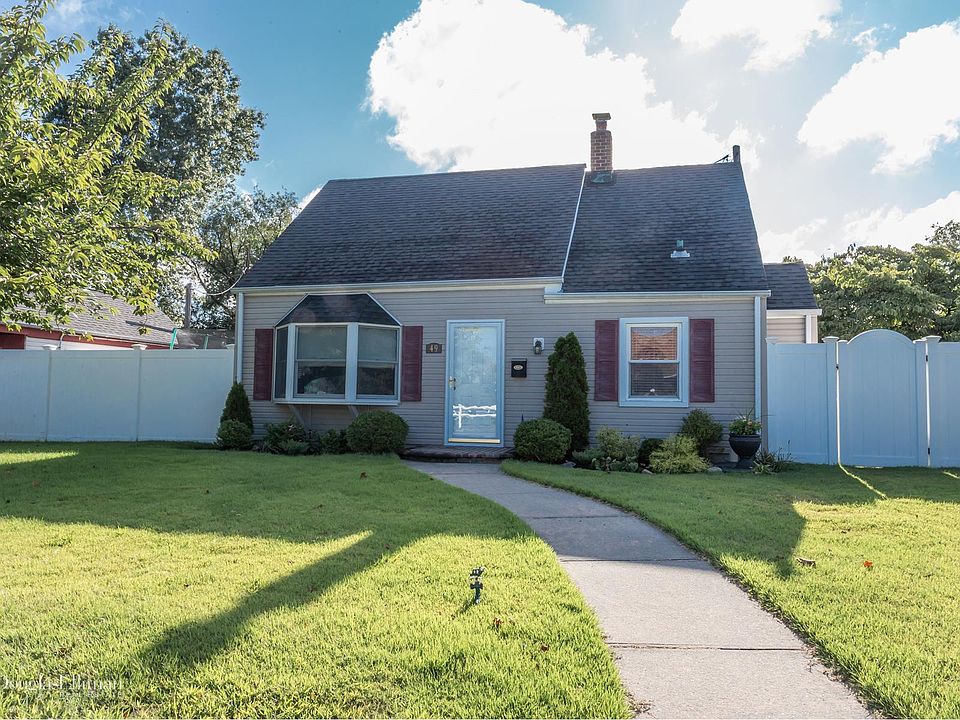 1st image of 49 Silver Ln