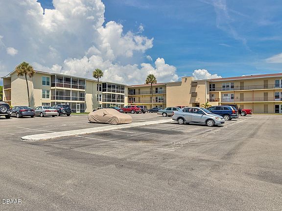 5th image of 719 S Beach St #3100