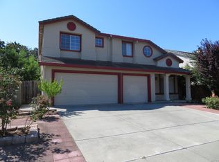 971 Youngsdale Dr, Vacaville, CA 95687