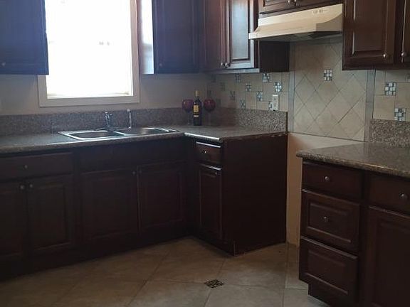 2nd image of 4453 E Washington Ave