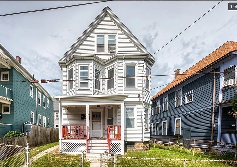 39 Etna St #3