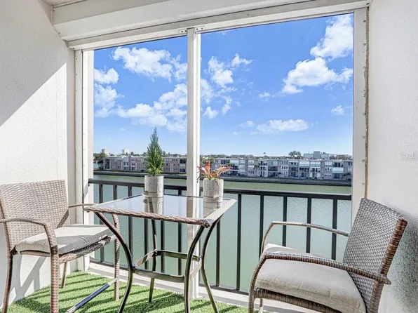 7625 Sun Island Dr S APT 406, South Pasadena, FL 33707