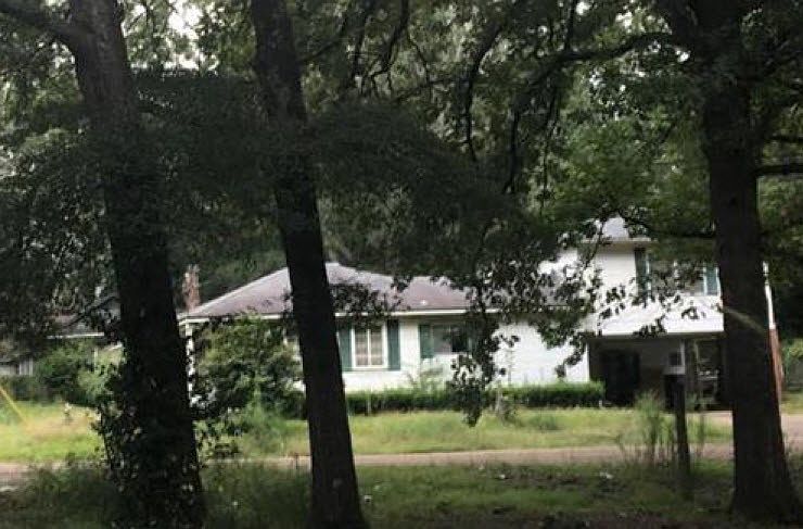 2nd image of 362 E Northside Dr