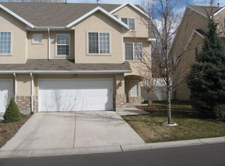 10463 S Sandy Point Dr, Sandy, UT 84094