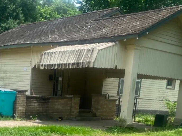 1003 Rose Ann St — Photo 1