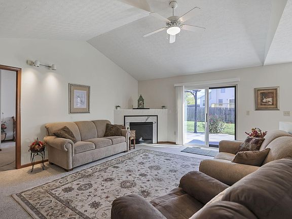5th image of 1588 Heatherview Ln