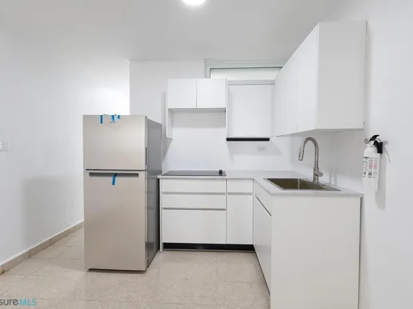 400 Saint German Moyer 400 #B, San Juan, PR 00918