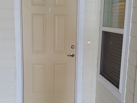 2nd image of 4950 Key Lime Dr #104