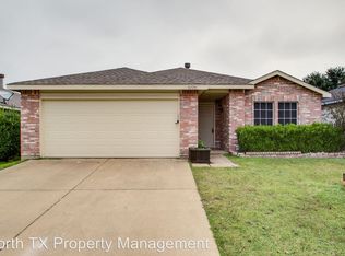 8729 Hunters Trl, Fort Worth, TX 76123