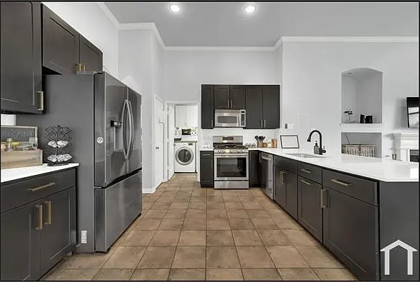 2813 Grand Canyon Ct — Photo 5