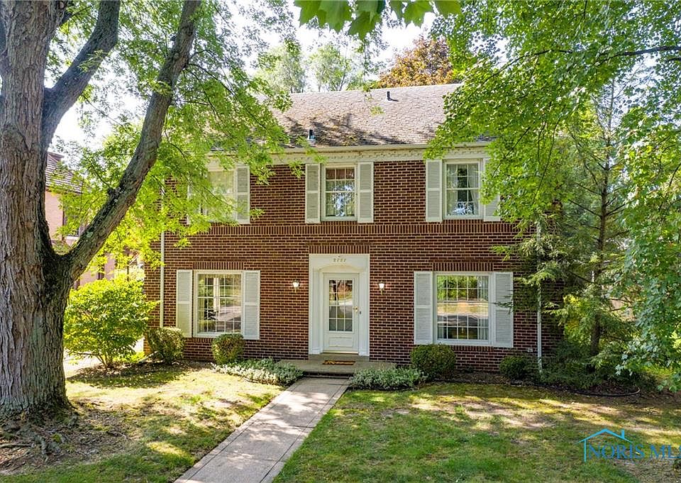 1st image of 2727 Barrington Dr