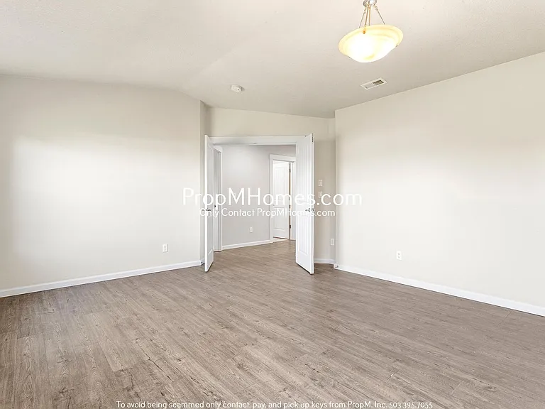 14798 SW 76th Ave — Photo 16