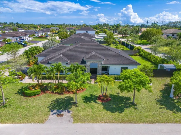 21342 SW 132nd Pl, Miami, FL 33177