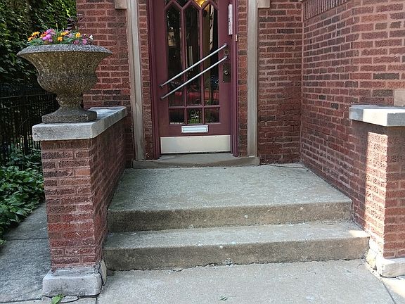 2nd image of 7840 S Essex Ave