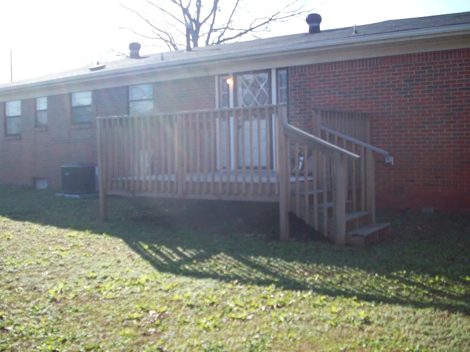 4 bed, 1.5 bath, 1320 sqft, $1,650 — Photo 3