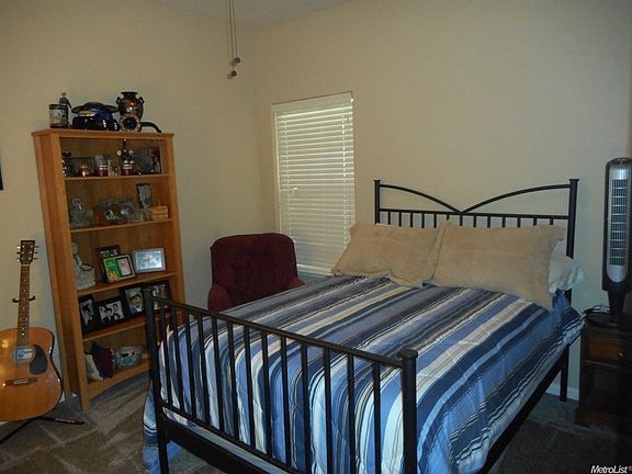 5th image of 1098 Bria Dr