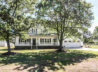 6725 Wateroak Dr, Willow Spring, NC 27592