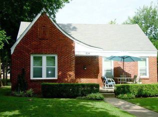 834 College Ave, Norman, OK 73069